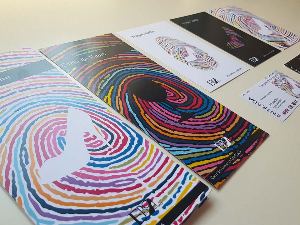 gallery-item